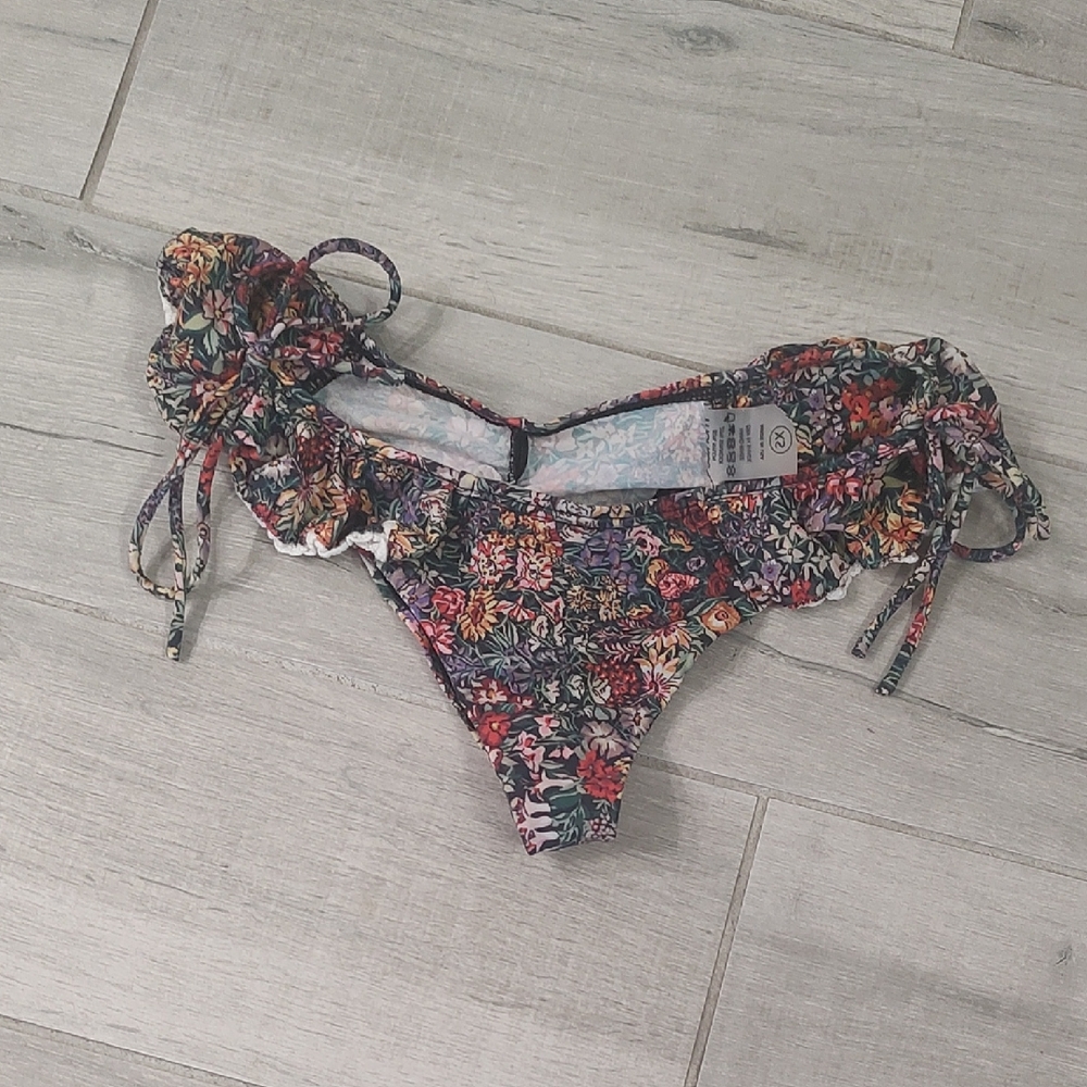 Montce Multicolor Floral Bikini Bottom